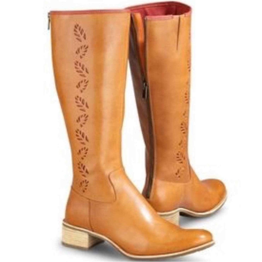 Timberland Flora Knee High Boots 7.5 Cut out Leaf Overlay Cognac Brown Leather